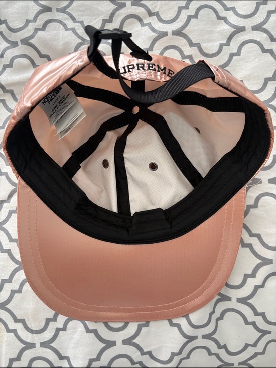 The North Face Rose Pink Nylon Cap with Logo main image 7